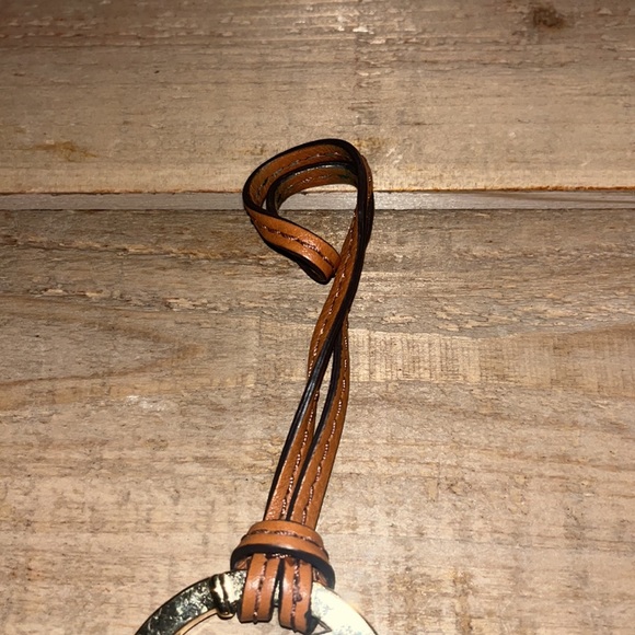 Micheal Kors Bag Hanger - Picture 3 of 5